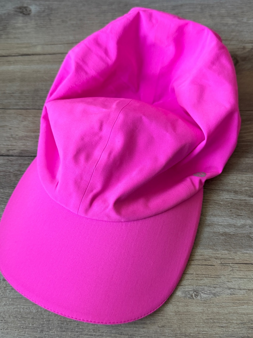 Lululemon running hat